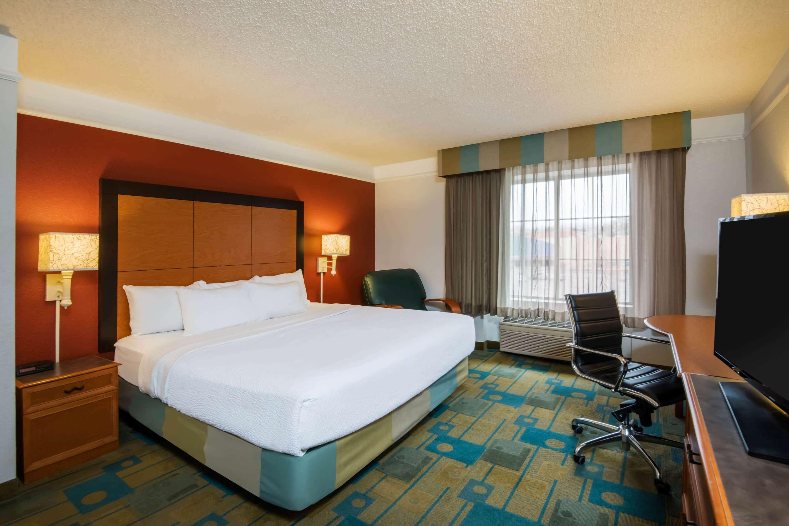 La Quinta By Wyndham Colorado Springs South Airport Hotell Exteriör bild