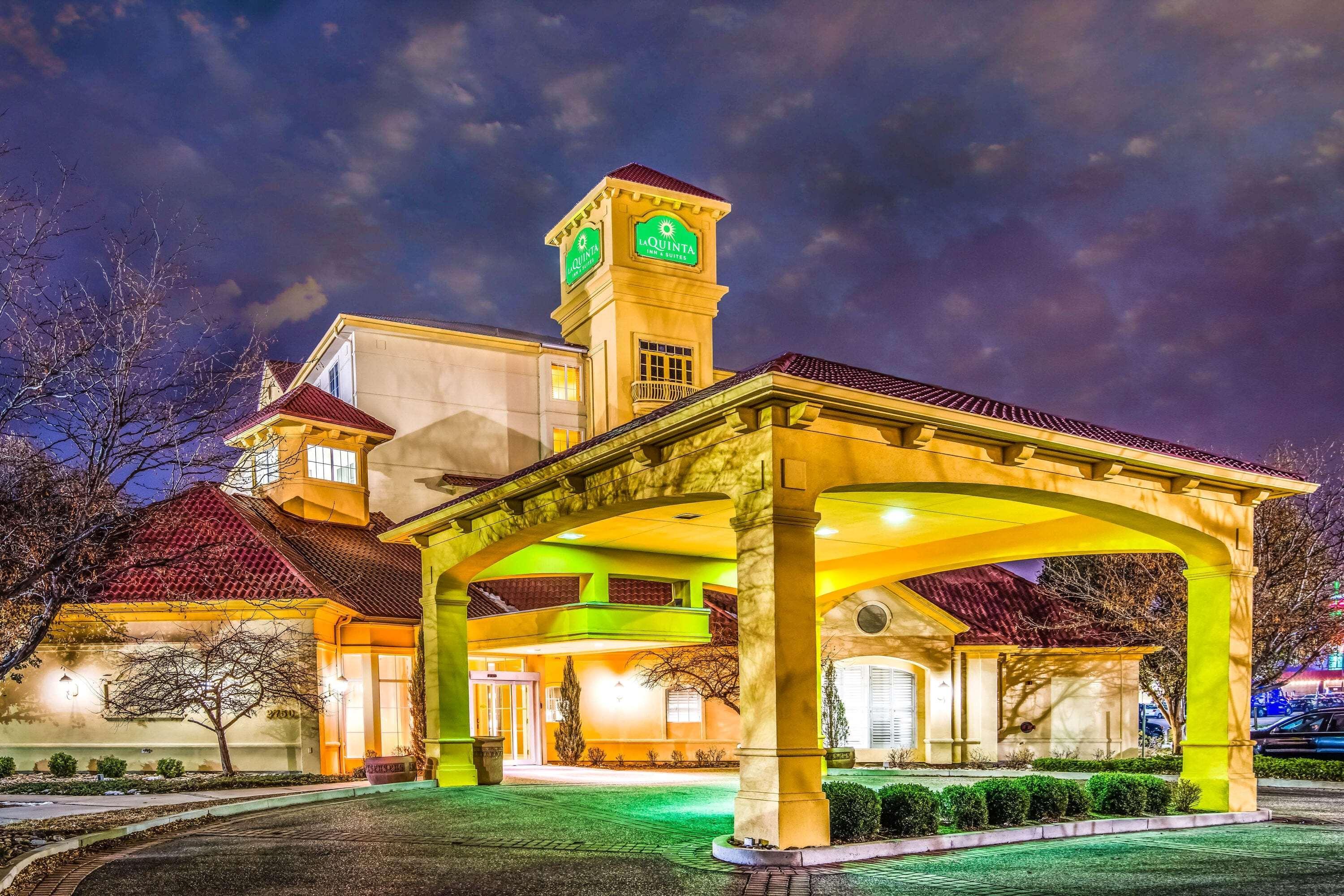 La Quinta By Wyndham Colorado Springs South Airport Hotell Exteriör bild